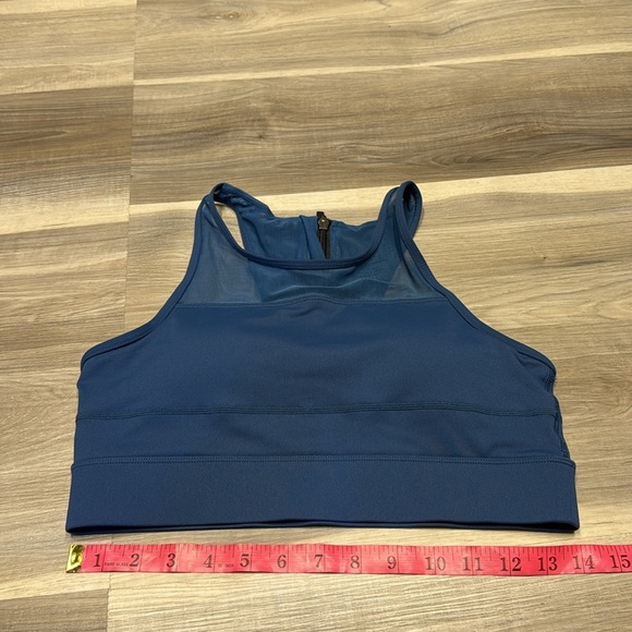 Women's Blue Sports Bra size large - Picture 7 of 8